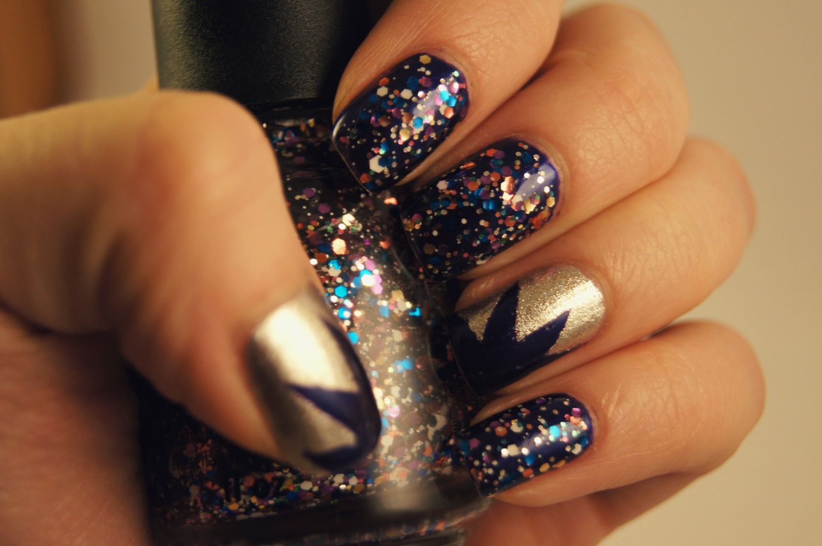10. Glittery Nail Colors That Will Make Your Nails Pop - wide 1